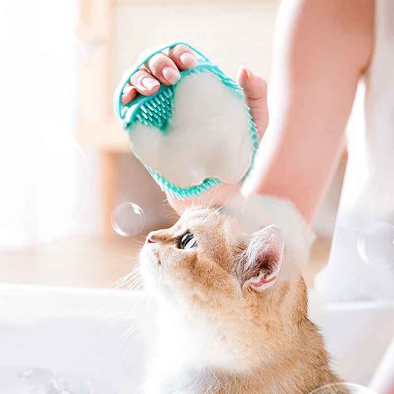 Massageborste för hund & katt med schampobehållare